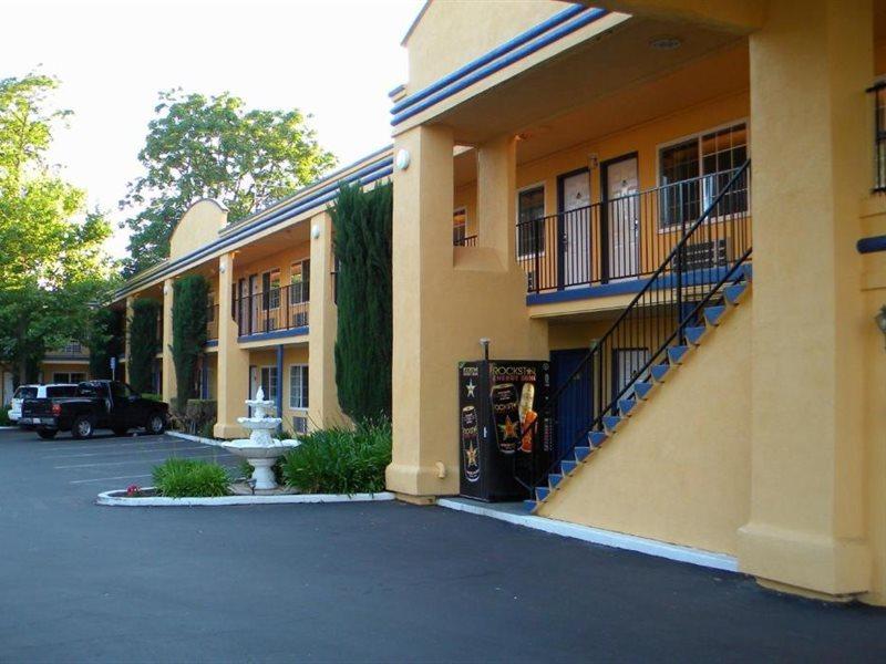 Americas Best Value Inn - Chico Exterior photo
