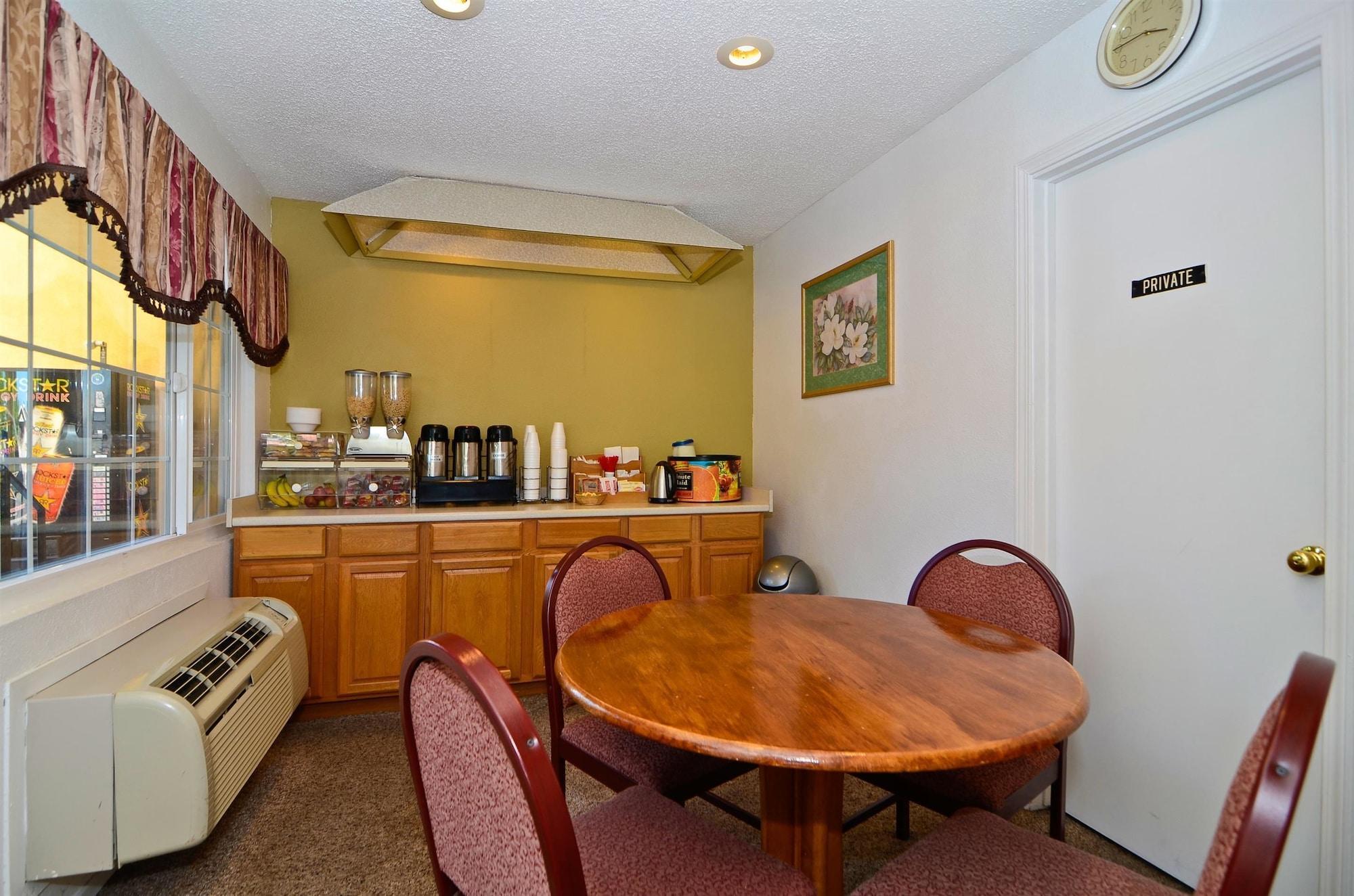 Americas Best Value Inn - Chico Restaurant photo